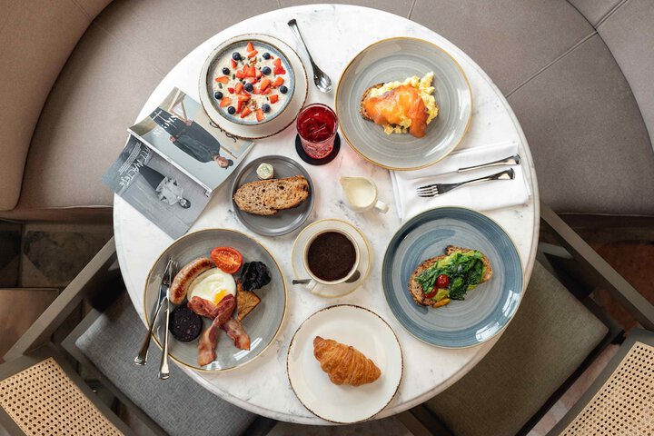 Breakfast/Coffee Service 62 of 80