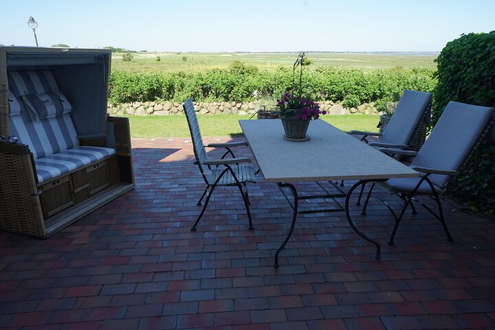 Terrace/Patio 14 of 16