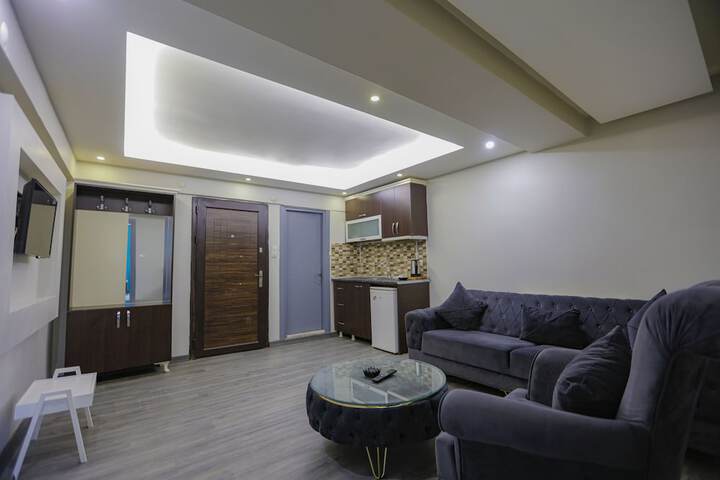 Room 14 of 18