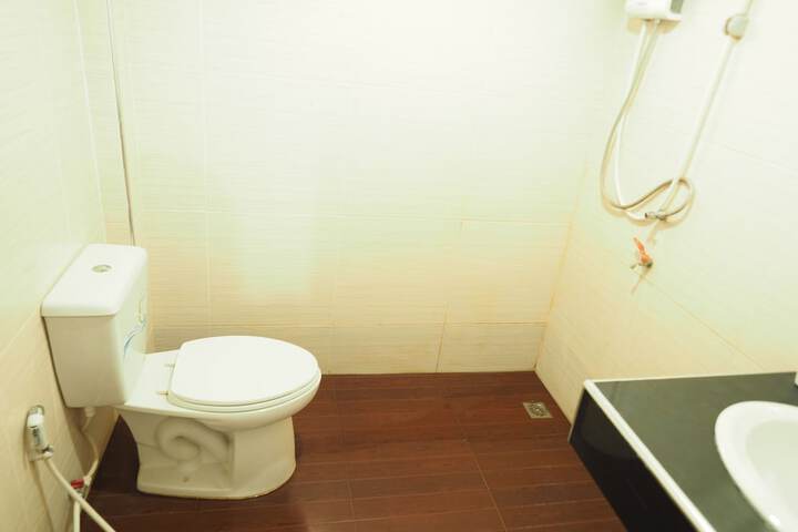 Room 21 of 45