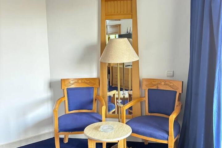 Room 54 of 117