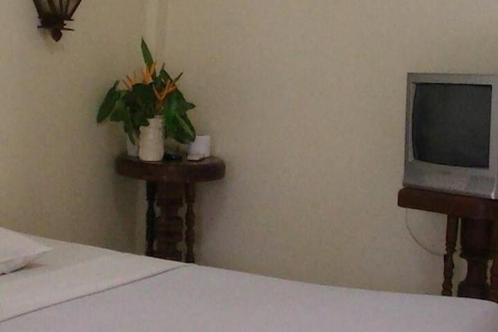 Room 11 of 57