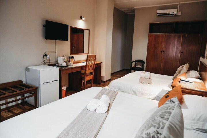 Room 8 of 54