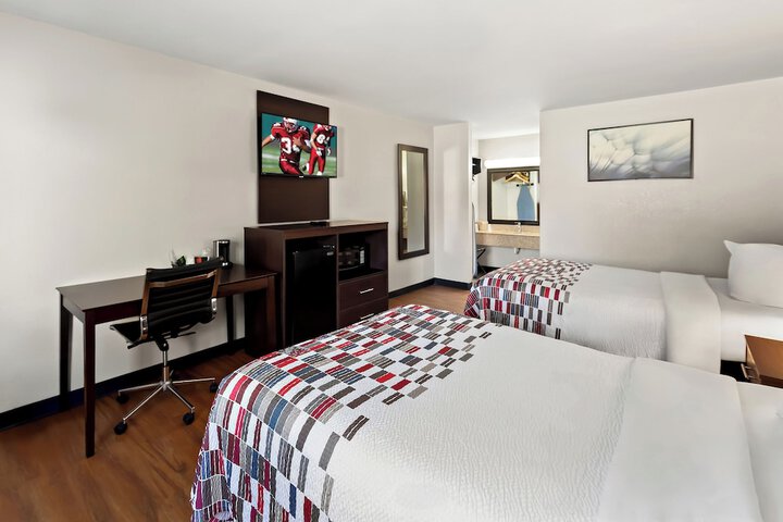 Room 18 of 43