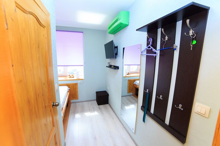 Room 7 of 26