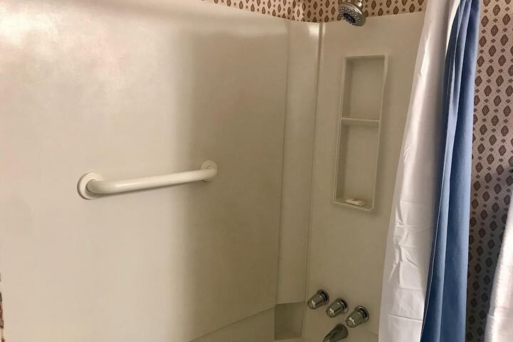 Room 19 of 24