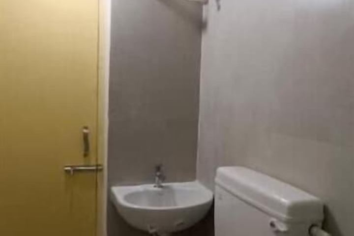 Room 10 of 23