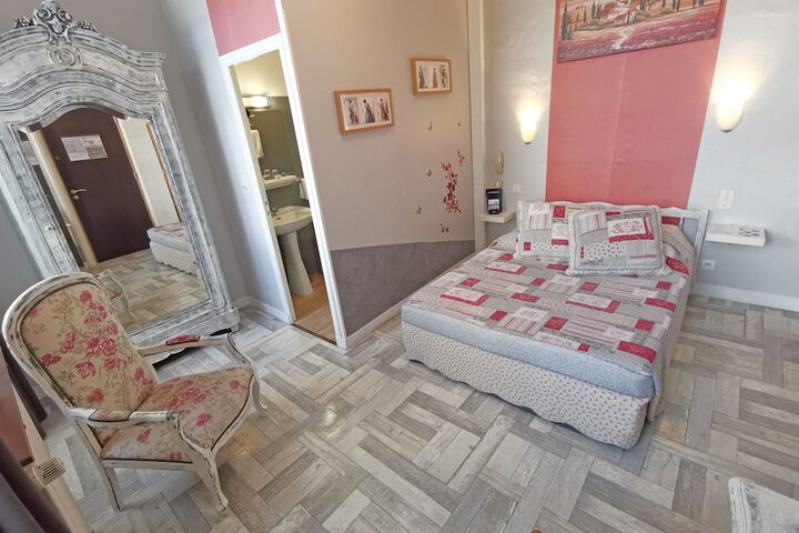 Room 20 of 82