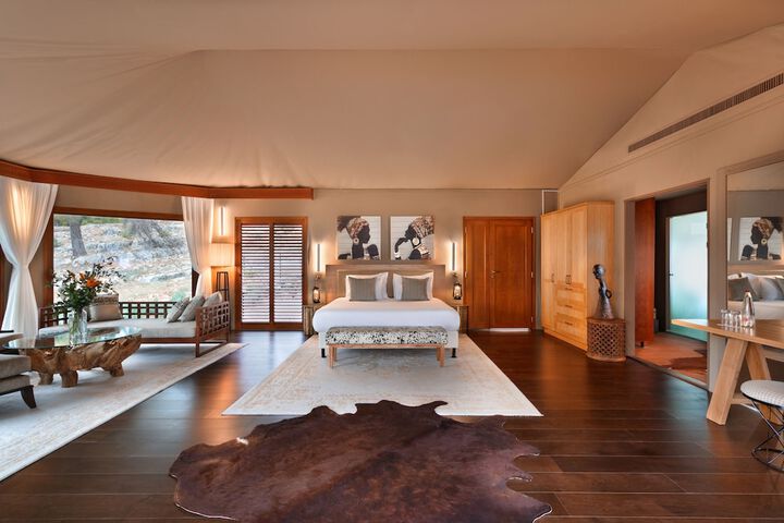 Room 15 of 57