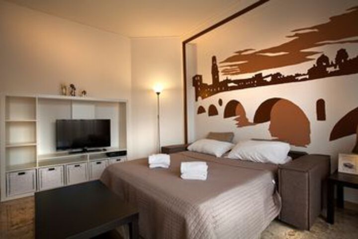 Room 15 of 31