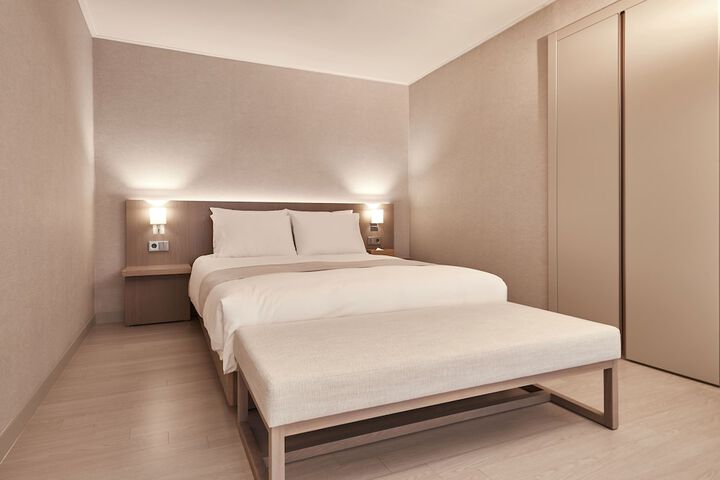 Room 14 of 55