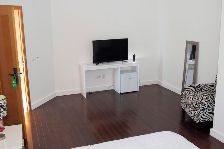 Room 29 of 86