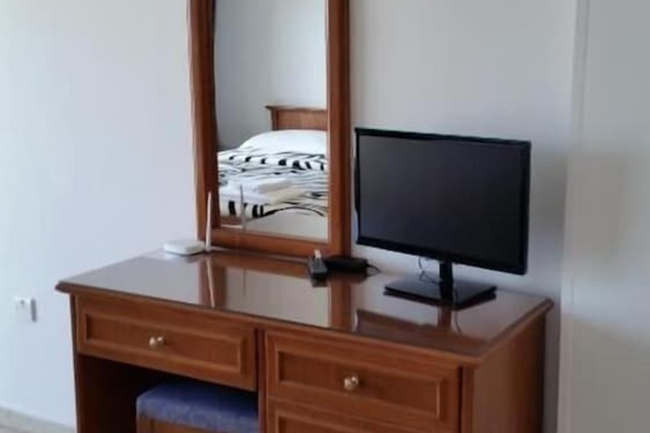 Room 2 of 54