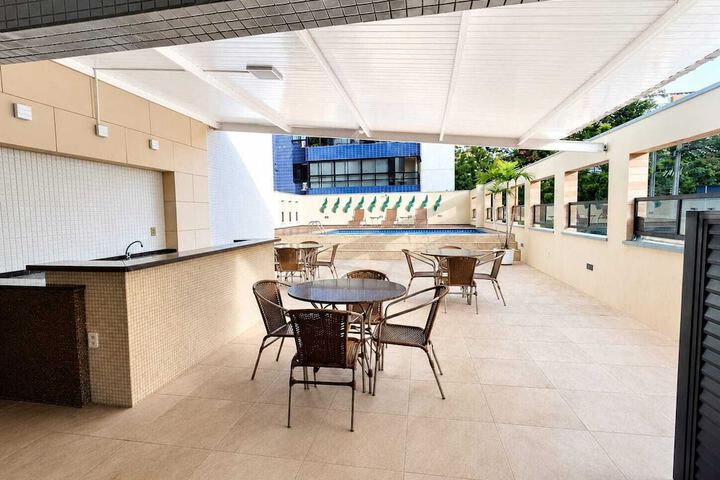 Hotel Pool