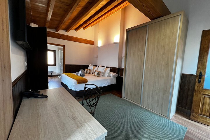 Room 32 of 119