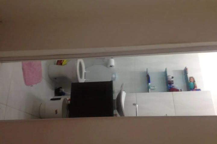 Room 7 of 14