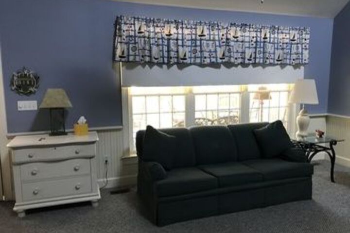Room 6 of 21