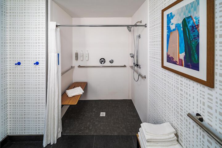 Bathroom shower