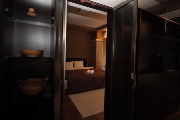 Room 29 of 84