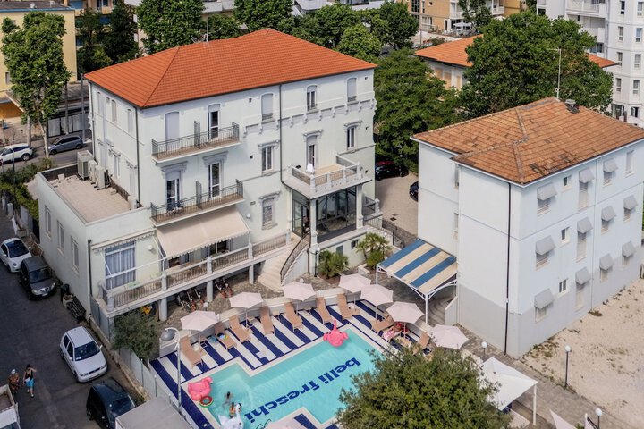 Hotel 146 of 148