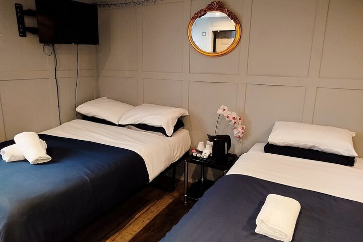 Room 25 of 52