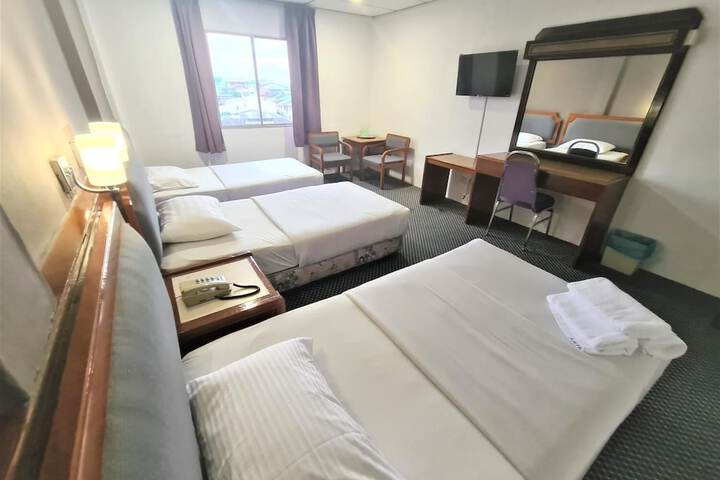 Room 18 of 86