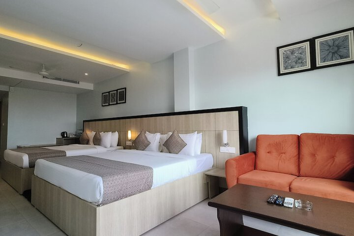 Room 7 of 25