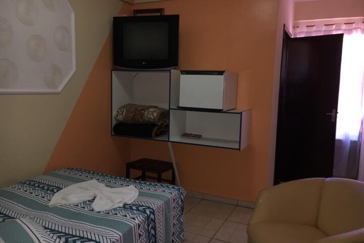 Room 12 of 24