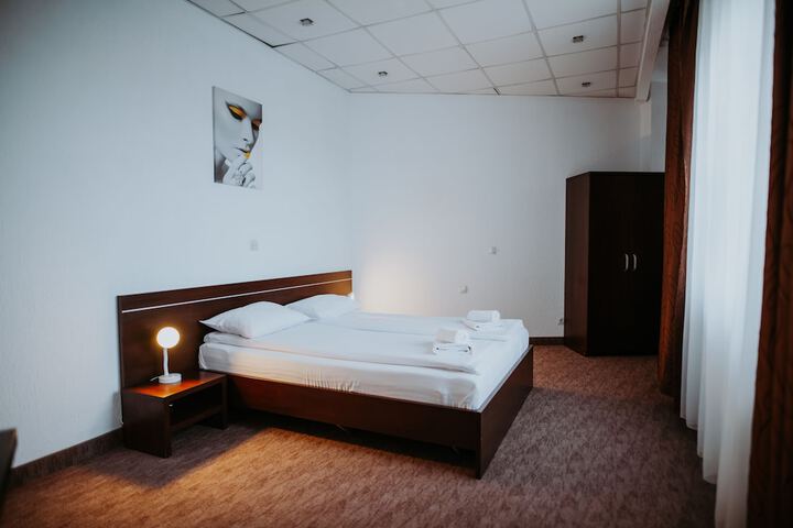 Room 14 of 57