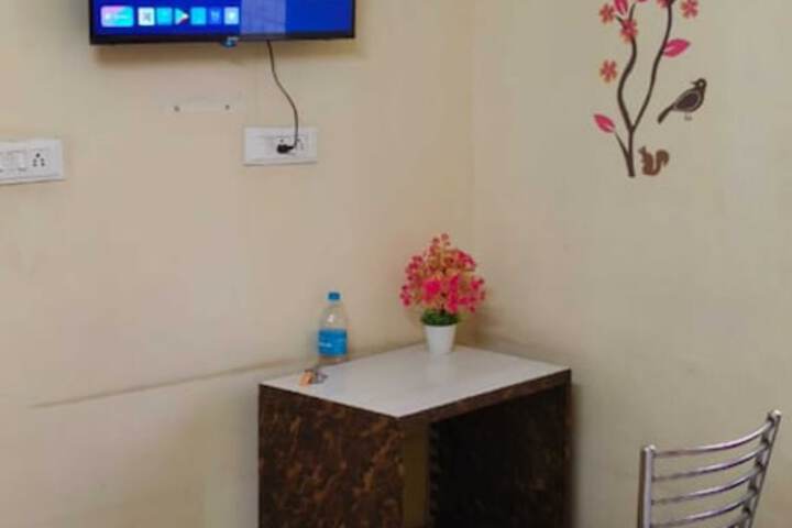 Room 16 of 21