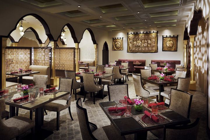 Dining 95 of 158
