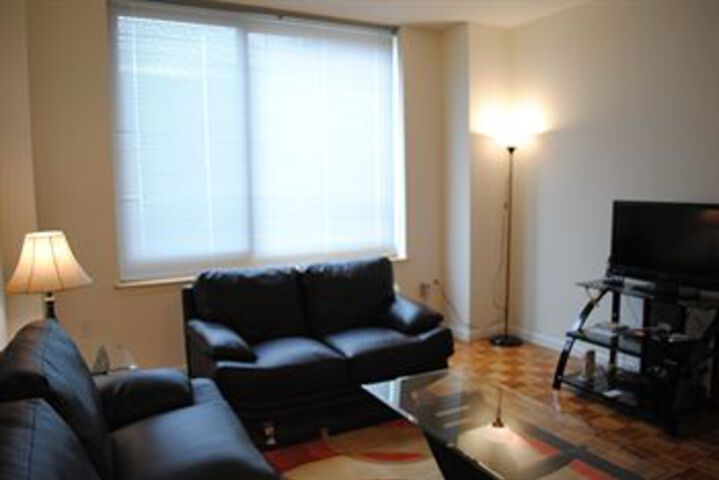Room 17 of 24