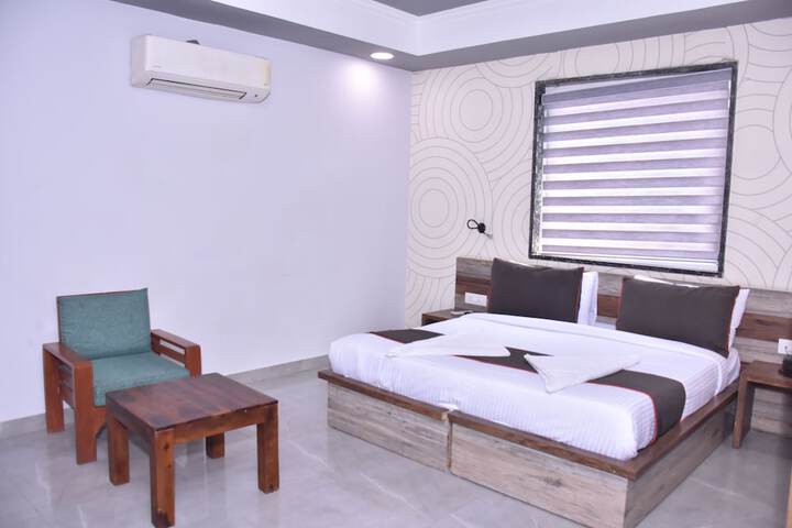 Room 7 of 47