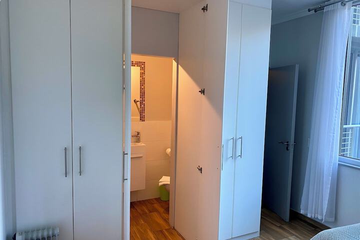 Room 12 of 61