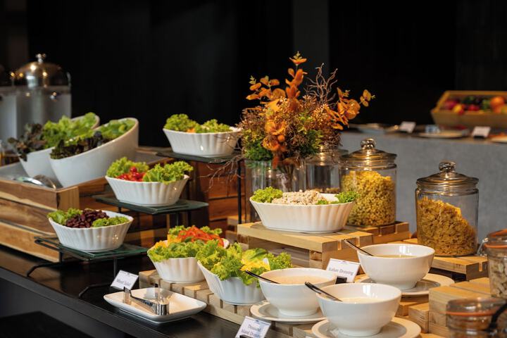 Dining 130 of 150