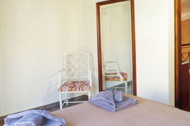 Room 11 of 53