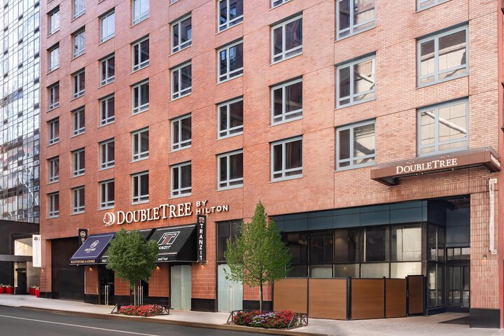 Hotel 60 of 63