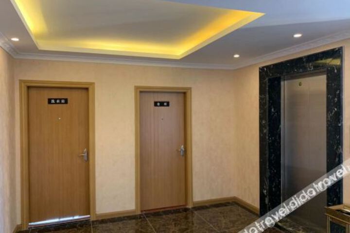 Hotel Interior 11 of 16