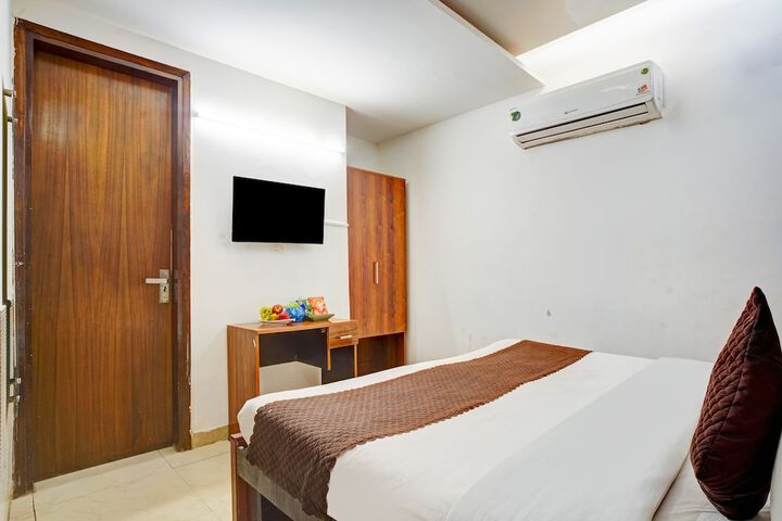 Room 20 of 54