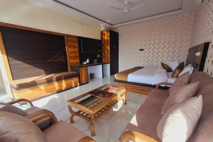 Room 7 of 29