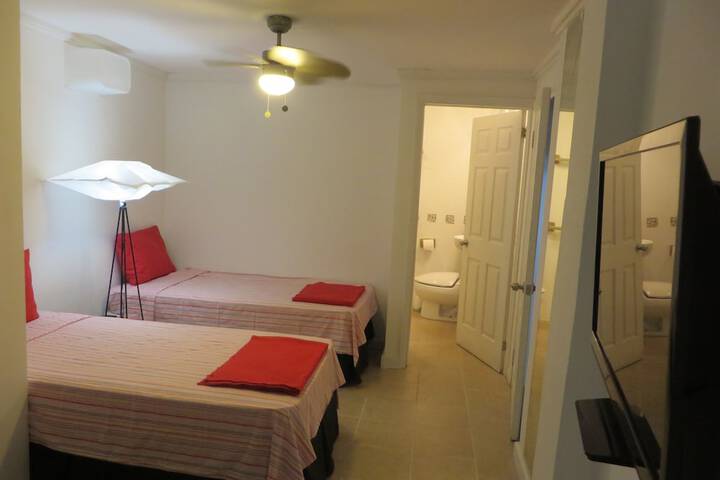 Room 48 of 75