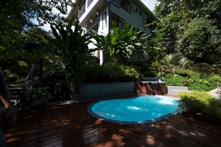 Pool 26 of 63