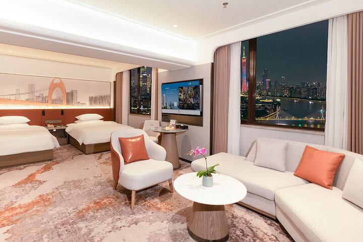 Room 30 of 82
