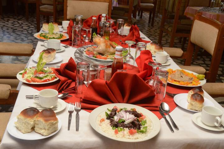 Dining 50 of 60
