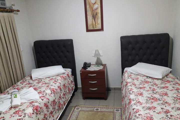 Room 37 of 61