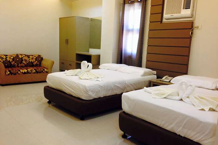 Room 52 of 96