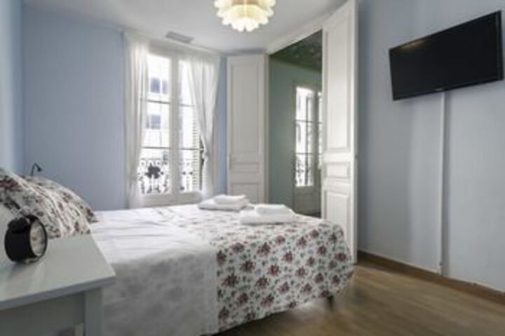 Room 4 of 19