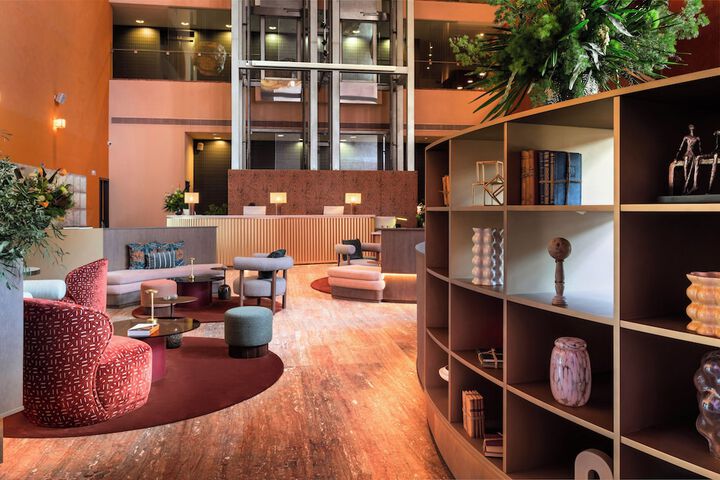 Lobby Photo