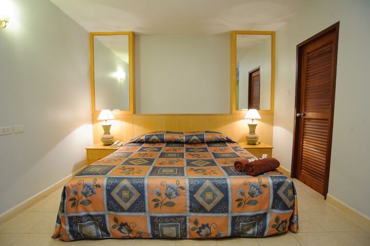 Room 17 of 54