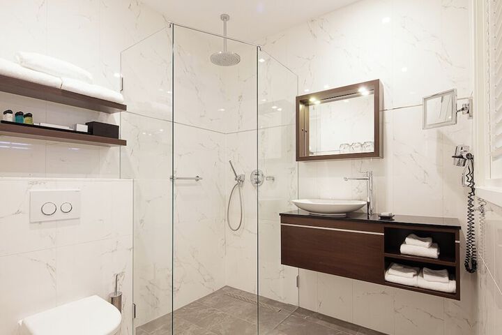 Room 45 of 72